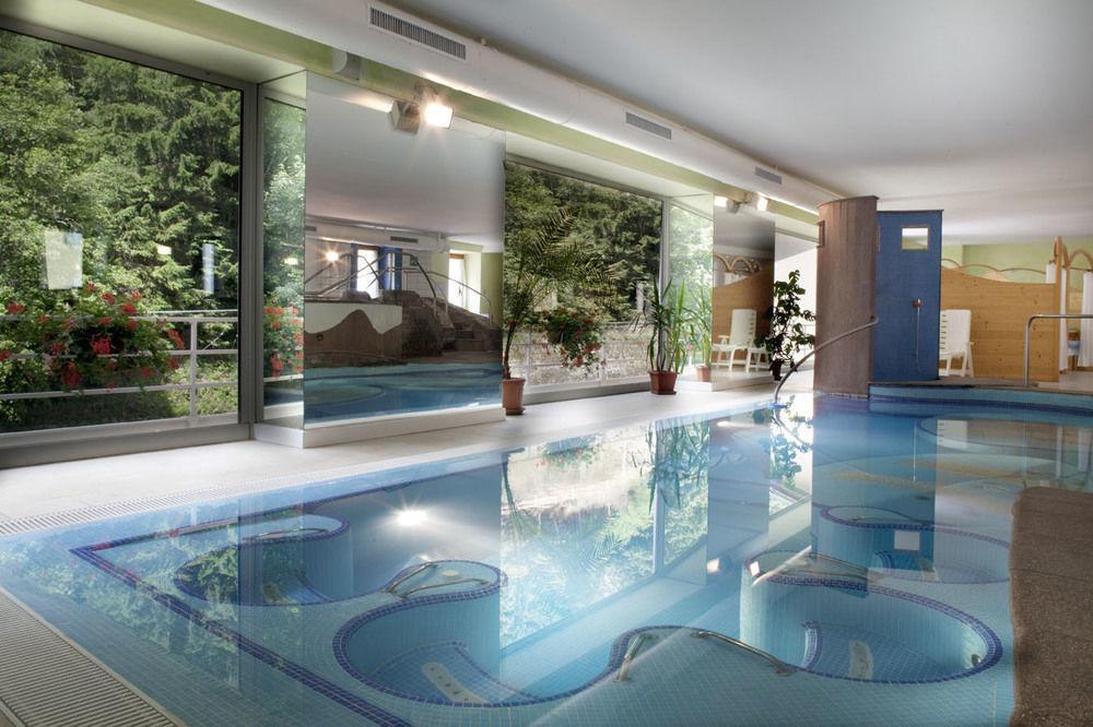 Hotel Terme Di Rabbi 반니 디 라비 외부 사진